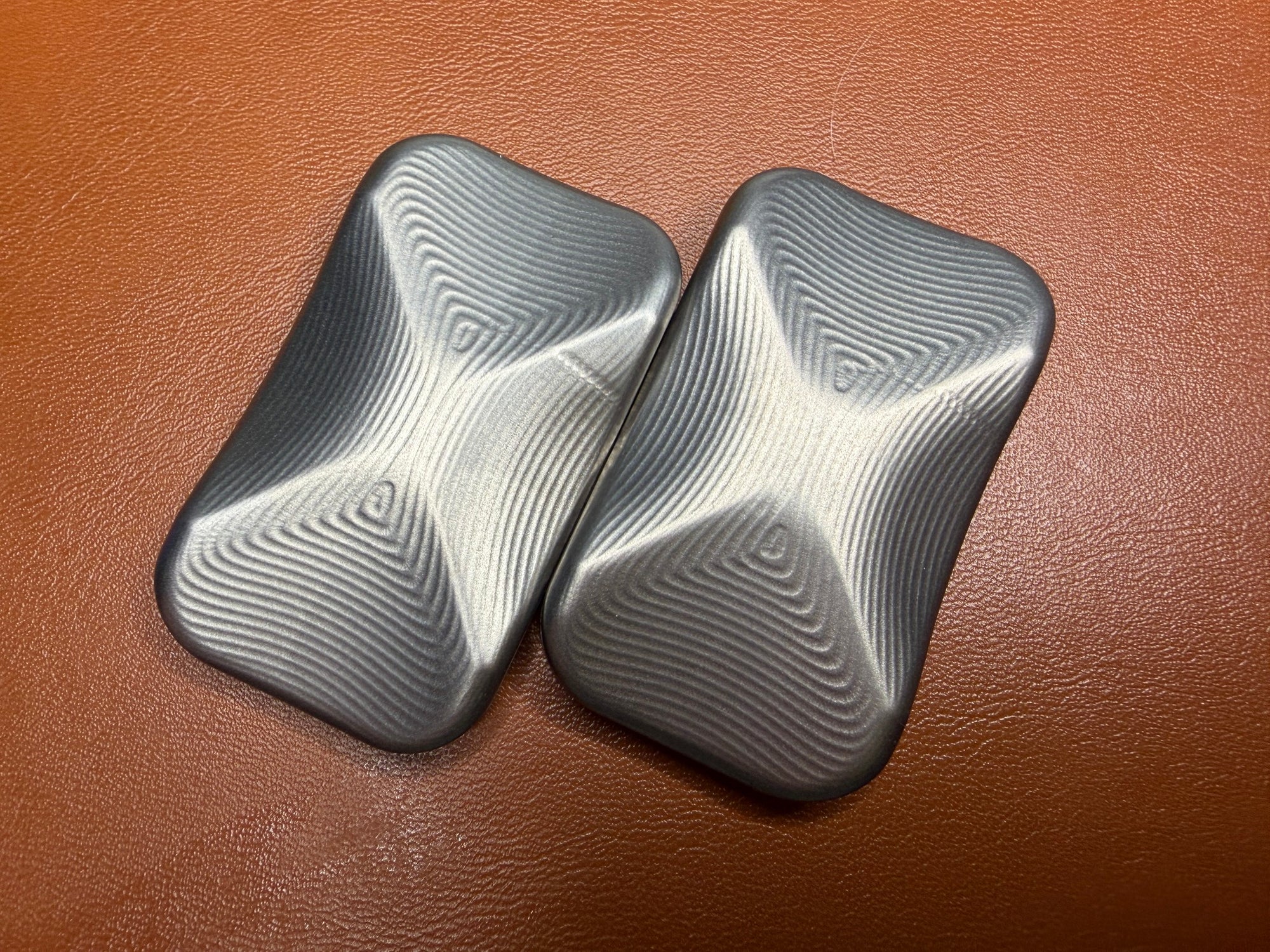 PRE ORDER - ErgoBoy - Concentric Pattern Ti with Textured SS Plates