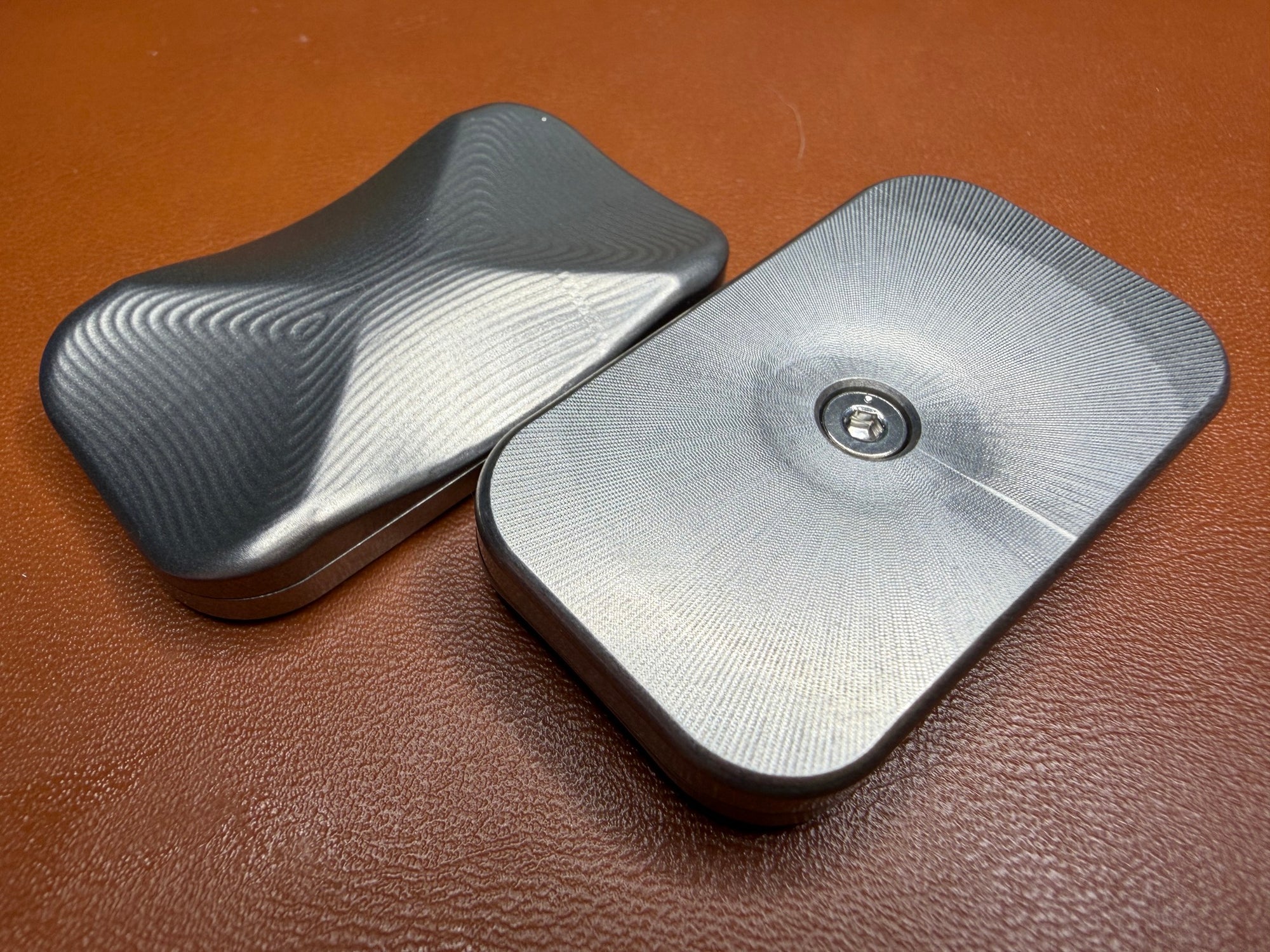 PRE ORDER - ErgoBoy - Concentric Pattern Ti with Textured SS Plates