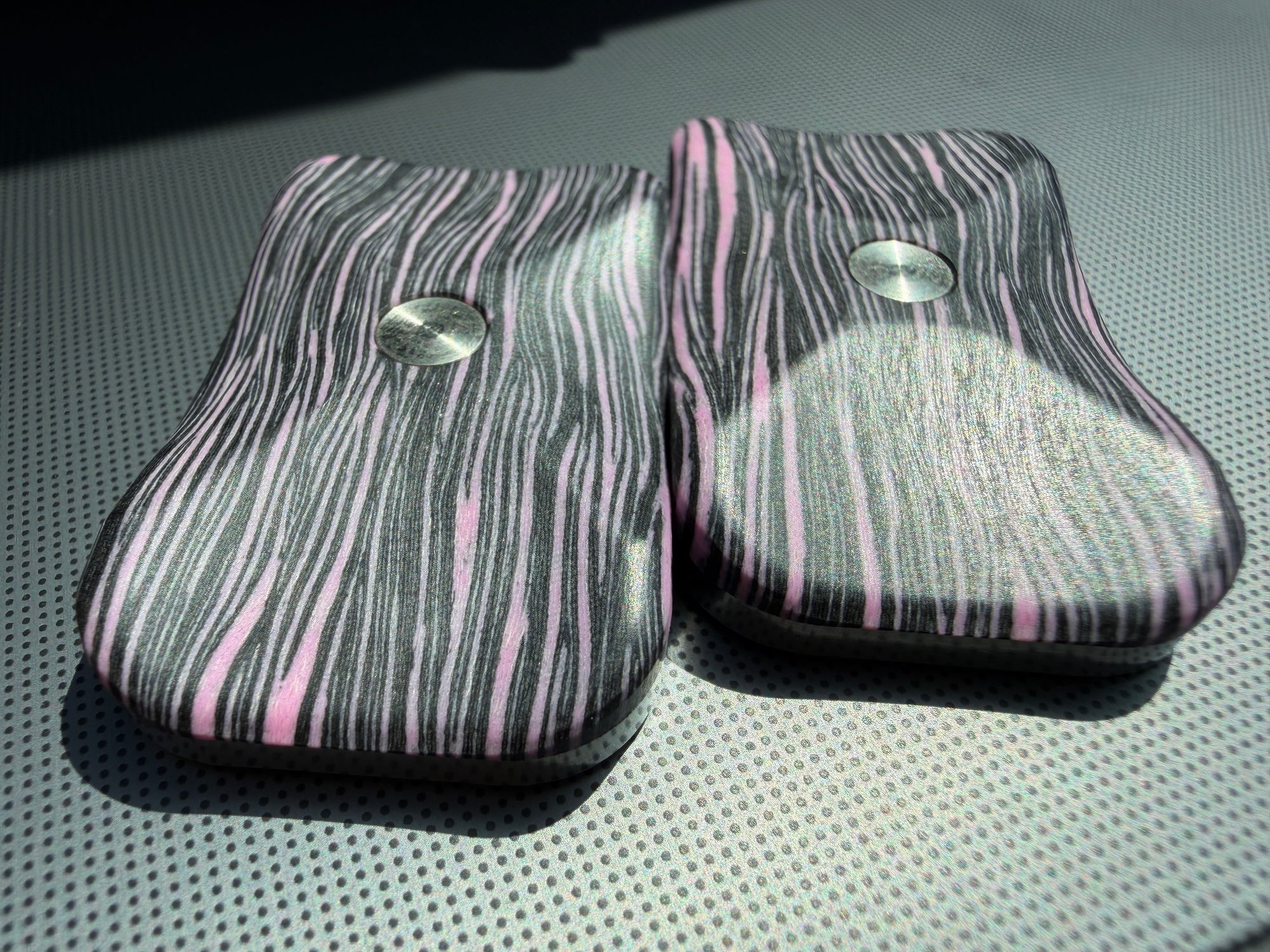 ErgoBoy - Bubble Gum Hair G10 with SS Tortoise Plates