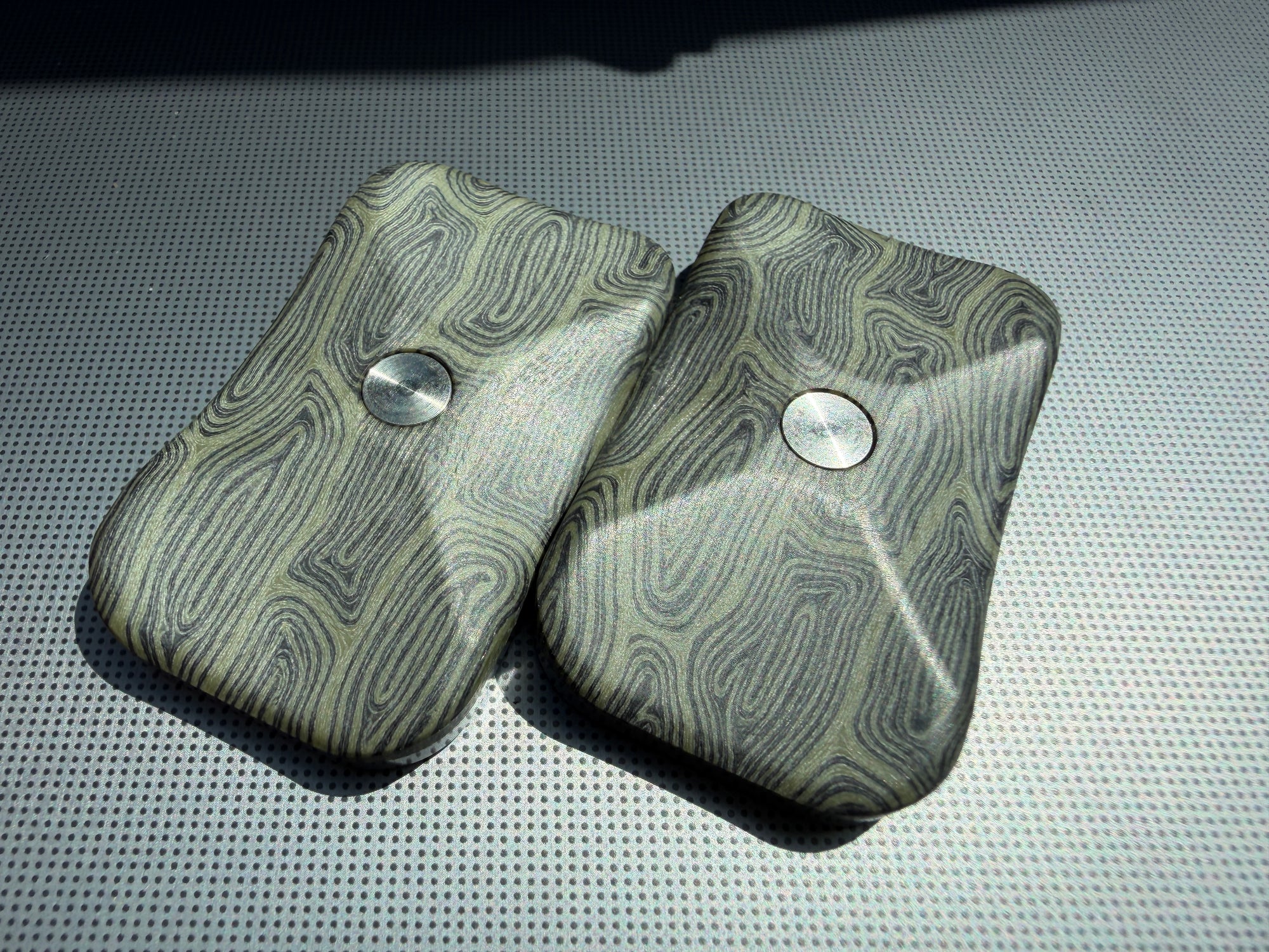 ErgoBoy - Turtle Shell G10 with SS Tortoise Plates