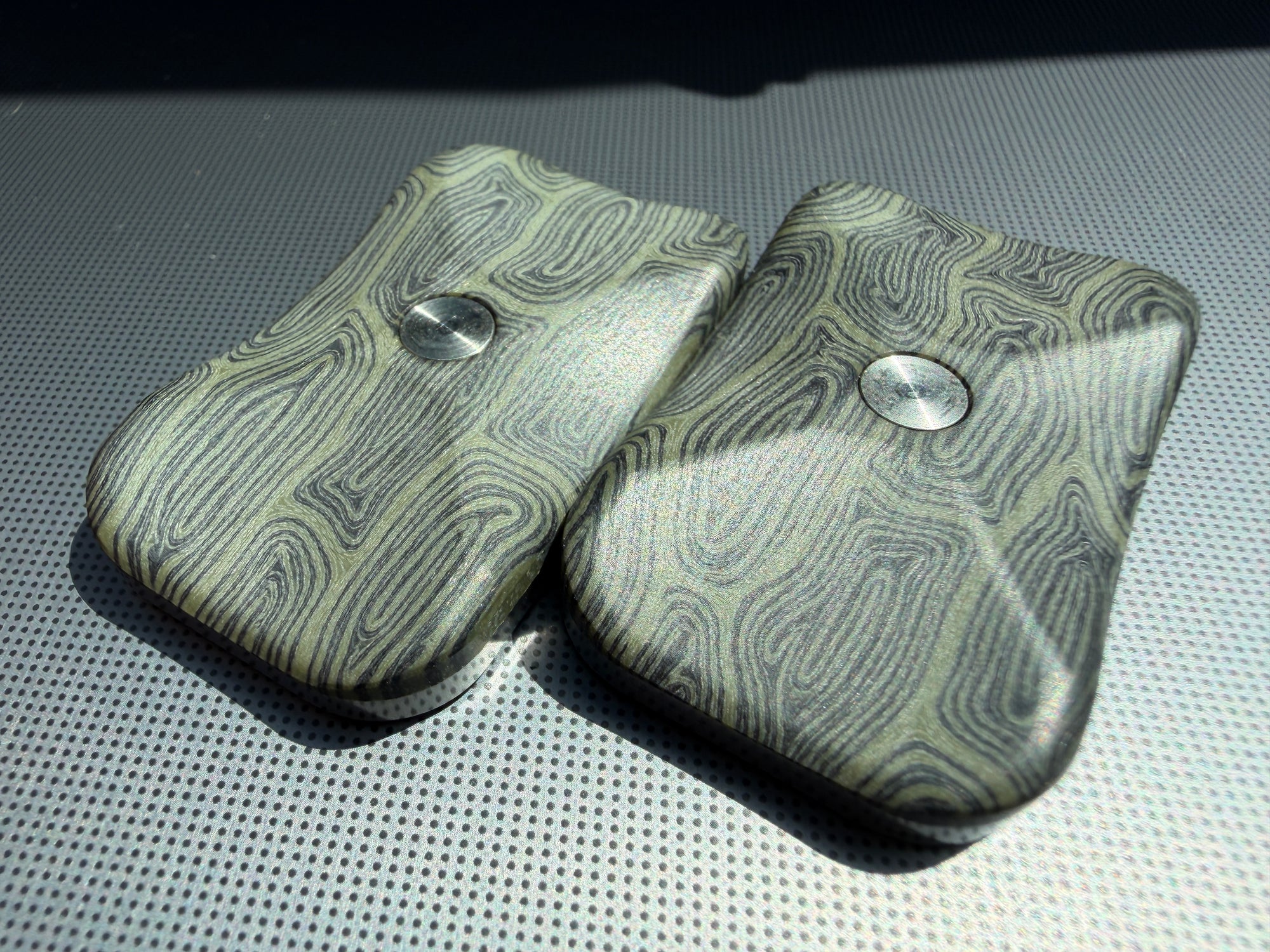 ErgoBoy - Turtle Shell G10 with SS Tortoise Plates