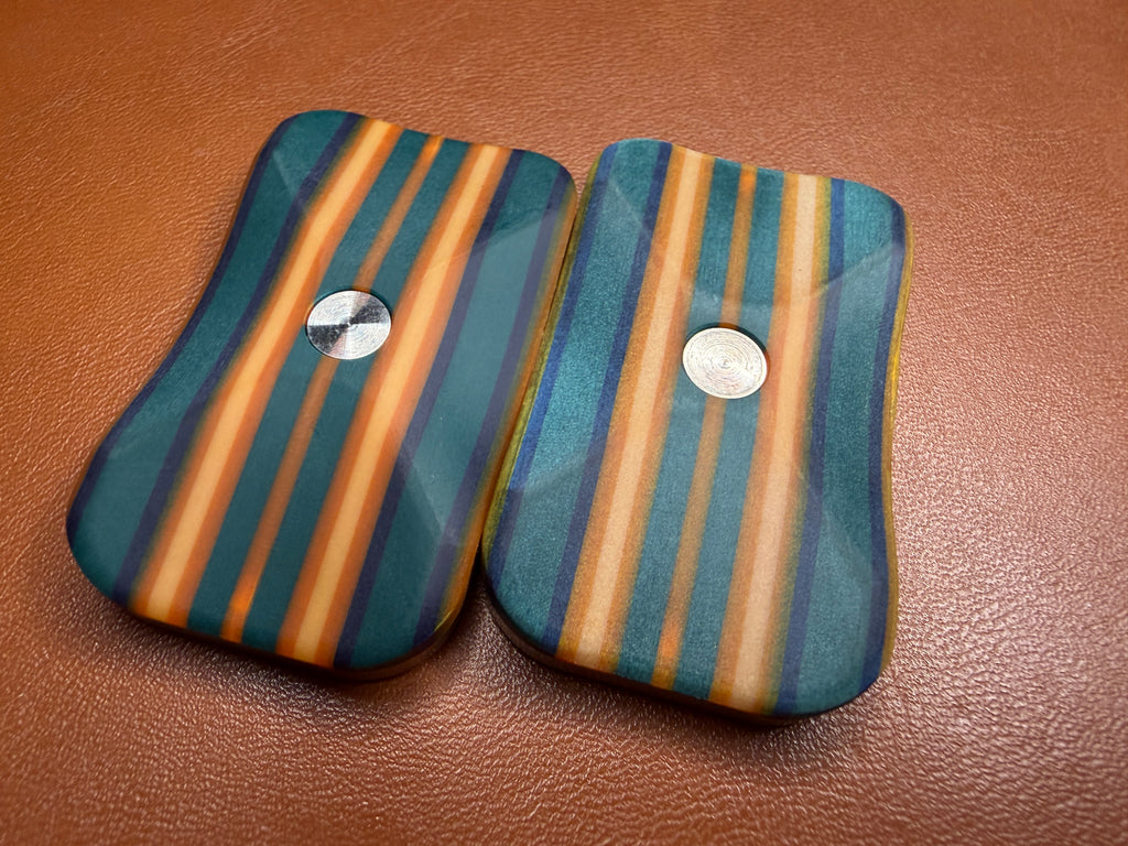 ErgoBoy - Paper Micarta with SS 4C Tortoise Plates