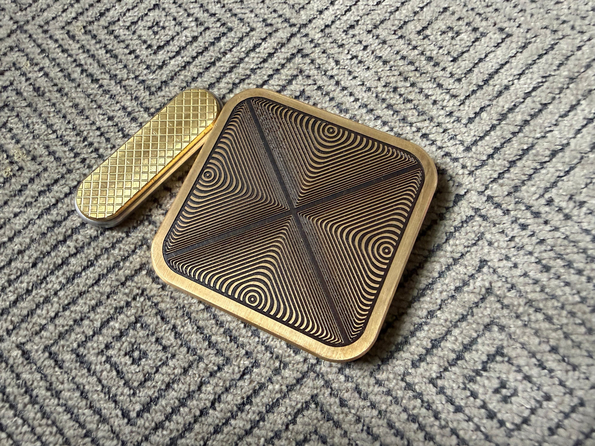 BBoy - Brass Geometric X with SS Plate - Br/SS Crunchy Stick