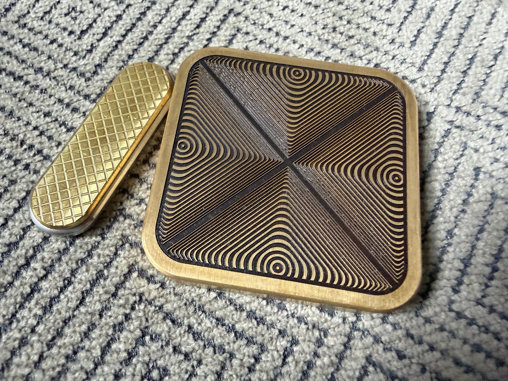 BBoy - Brass Geometric X with SS Plate - Br/SS Crunchy Stick