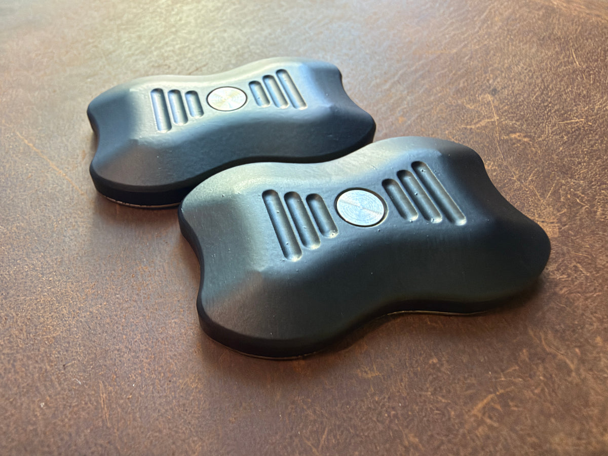 DapperBoy (Aluminum - Black Powder Coat) with SS Plates